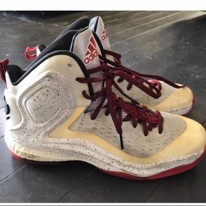 Adidas D Rose 5 Boost Basketball Sneakers 10